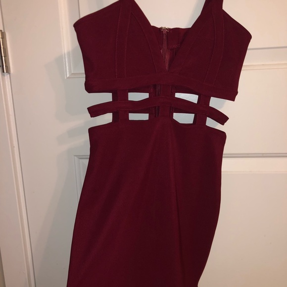 Tobi Cage Bodycon Dress - Picture 2 of 6